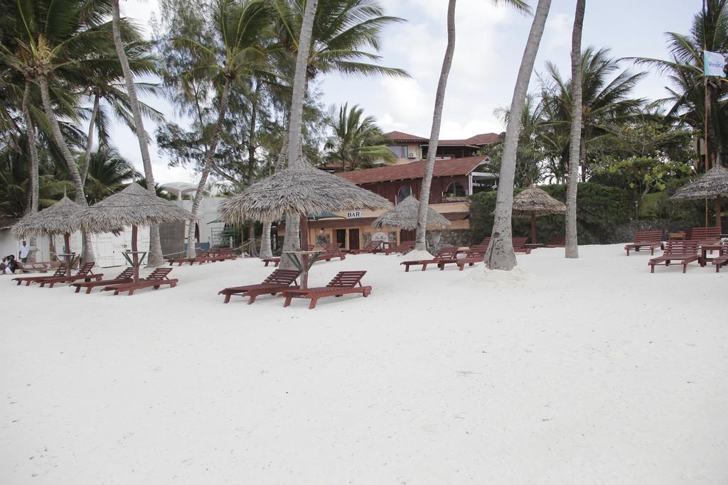 Crystal Bay Resort Watamu Exteriör bild